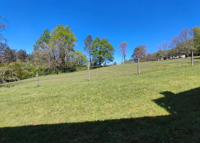 Le Bois Alojamento de Acomodação e Pequeno-almoço 3*